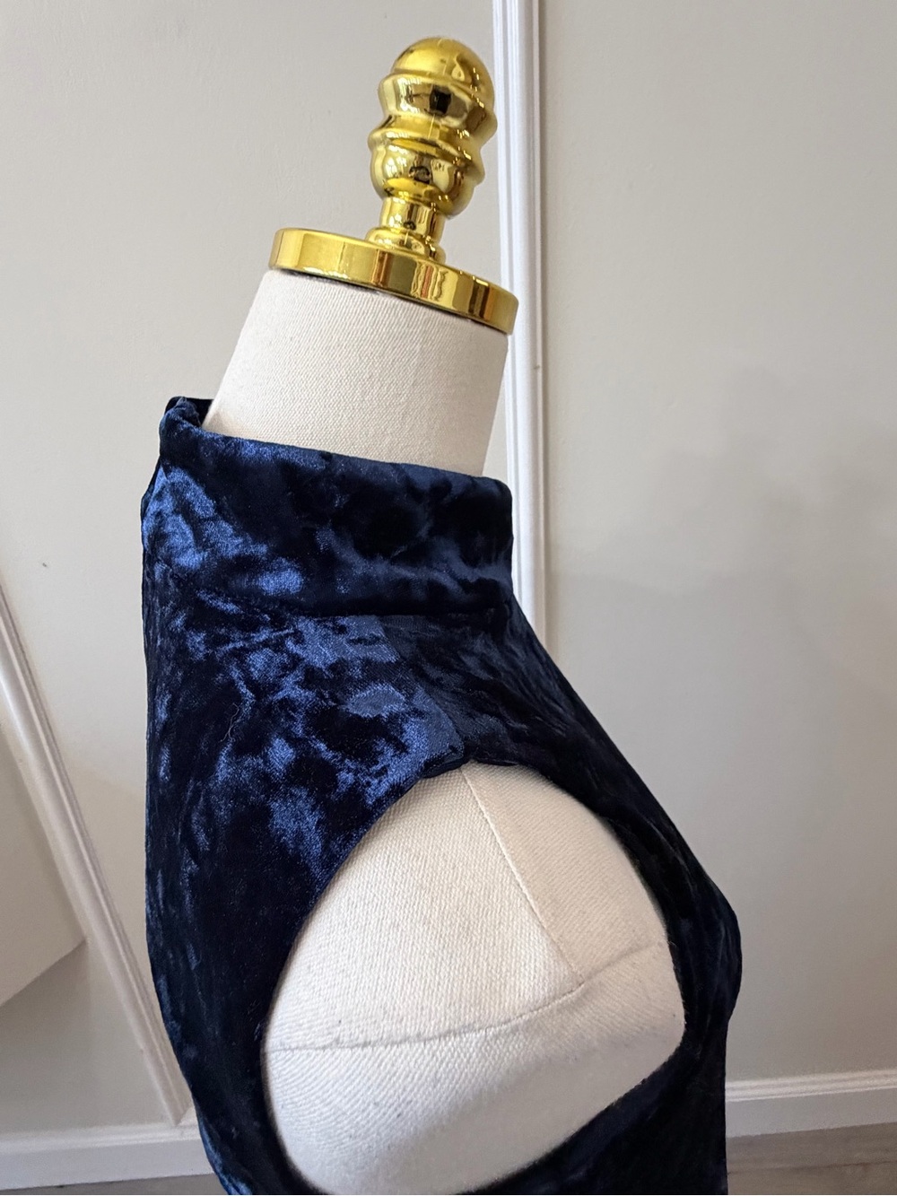 MSK Navy Blue Crushed Velvet Midi Dress - Picture 6 of 9